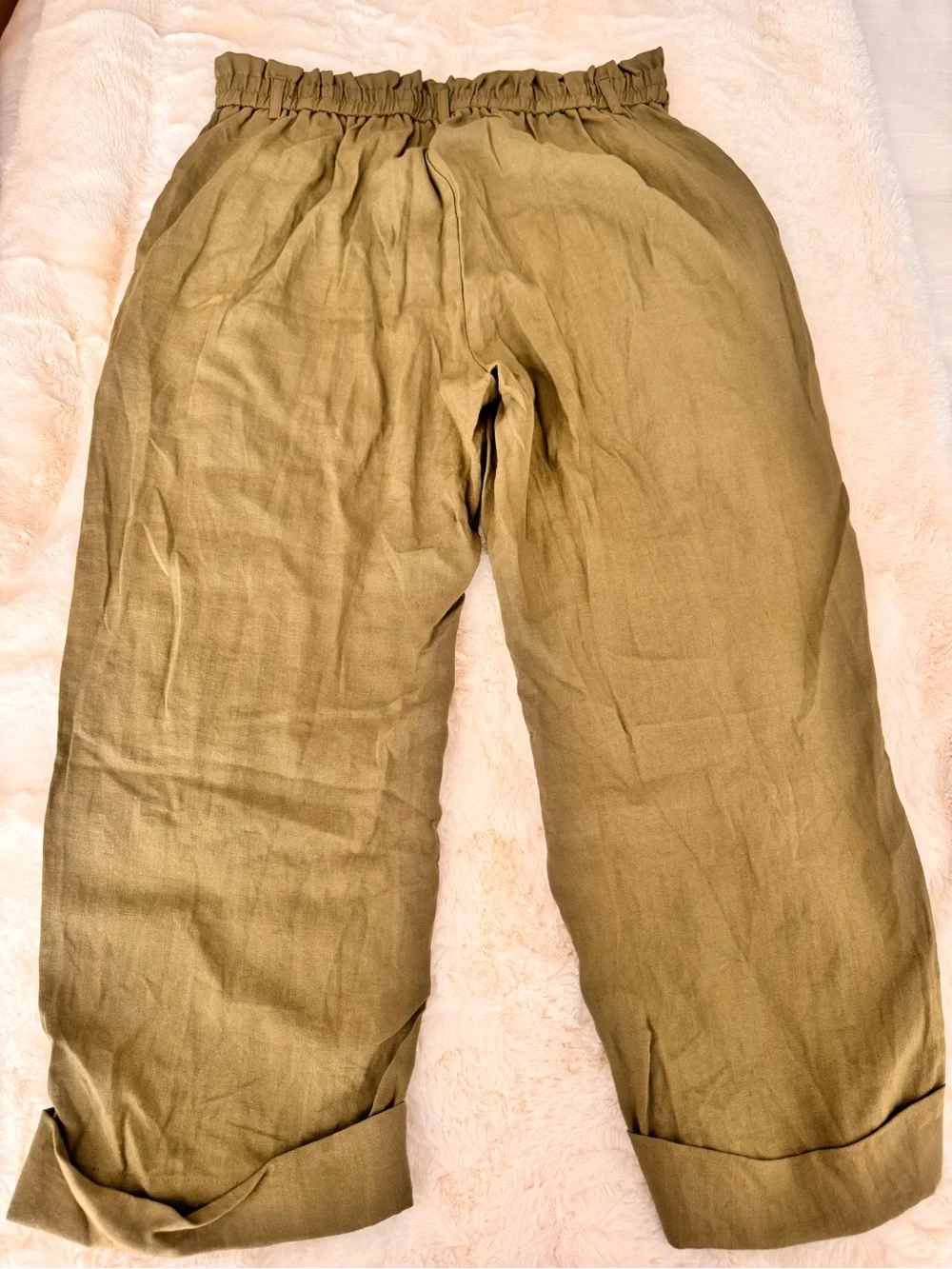 Halara high waisted with pockets line feel like pants size L NWOT